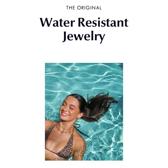 ✨ NWT Ellie Vail original waterproof medium gold hoop earrings in bag RSVP $62 - Picture 6 of 10